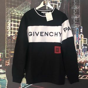 Givenchy 4G Sweater